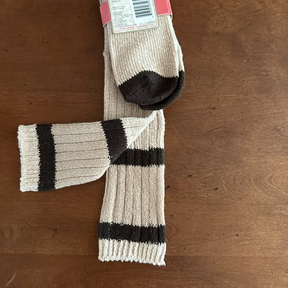 ☀️3/$10 ladeda stretchy super soft knee high socks  (see description)